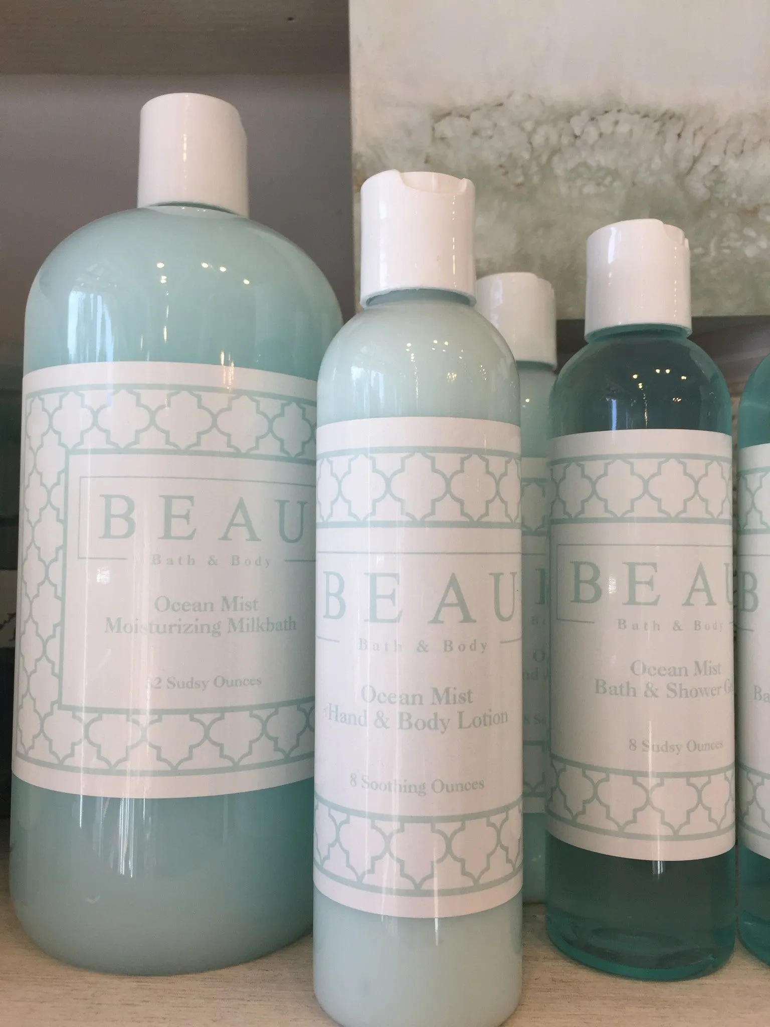 Beau Basics Ocean Mist Shower Gel