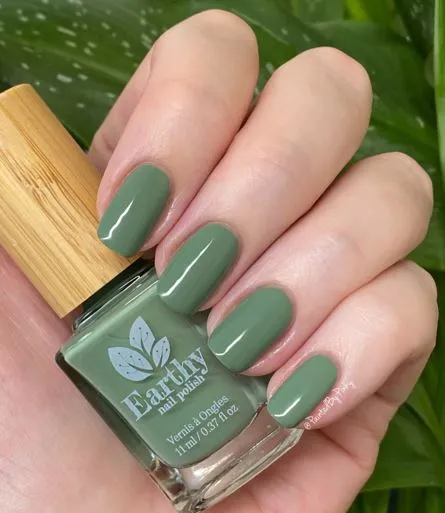 Earthy Plant Based Nail Varnish