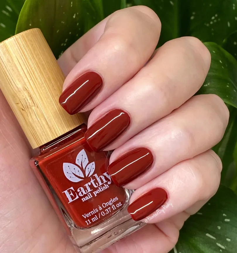 Earthy Plant Based Nail Varnish