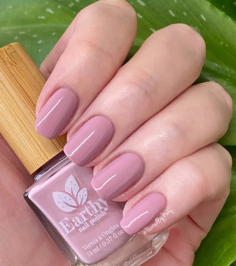 Earthy Plant Based Nail Varnish