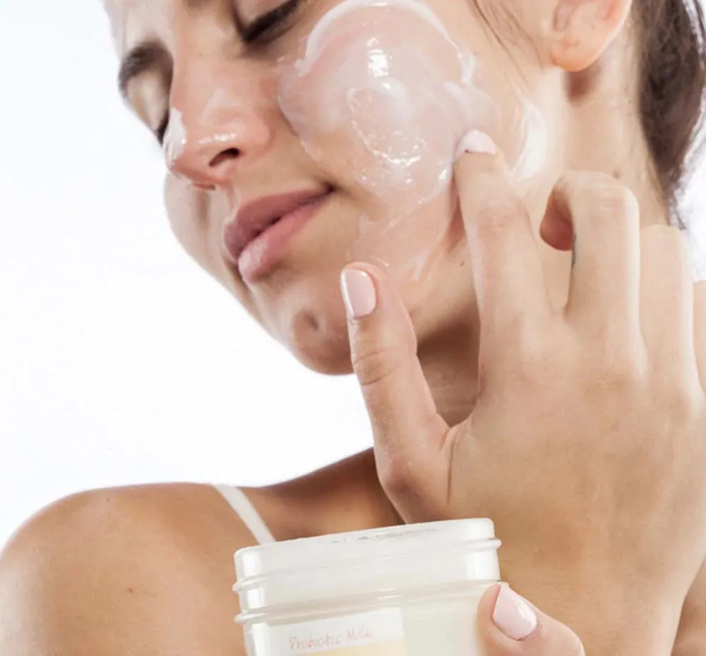 FHF Will Dew Organic Probiotic Milk Balancing Mask